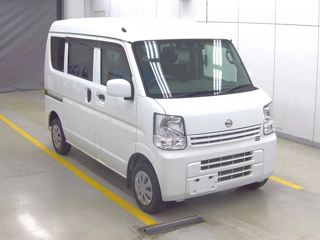 Nissan NV100 Clipper DR17V 2022